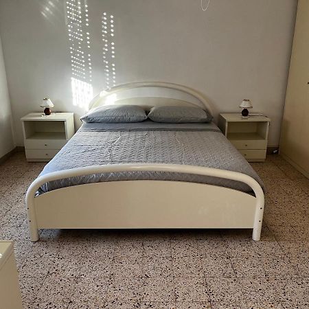 Casa Vacanze Dalla Lory Rimini Luaran gambar